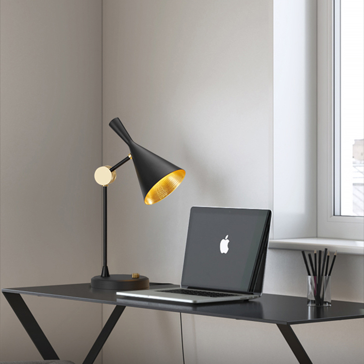 Desk Lamp Genevese