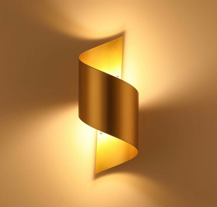 Wall Lamp Dolph
