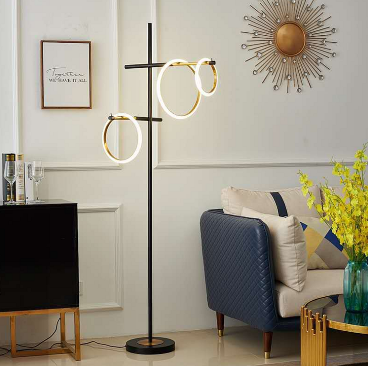 Floor Lamp Jinks